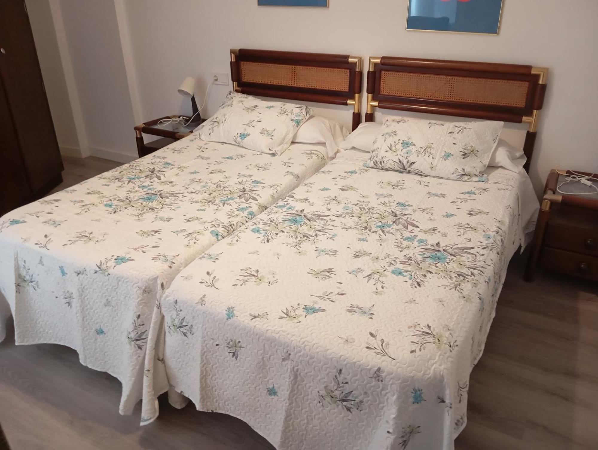 Bnap Gesta Apartment Oviedo Ngoại thất bức ảnh