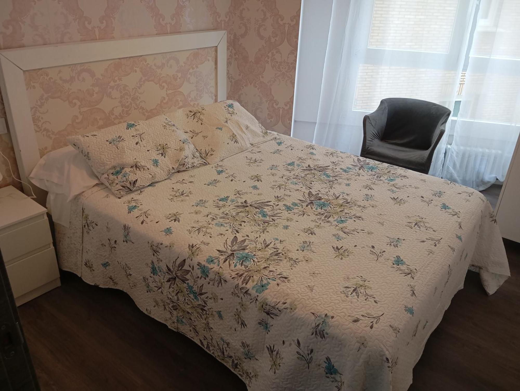 Bnap Gesta Apartment Oviedo Ngoại thất bức ảnh