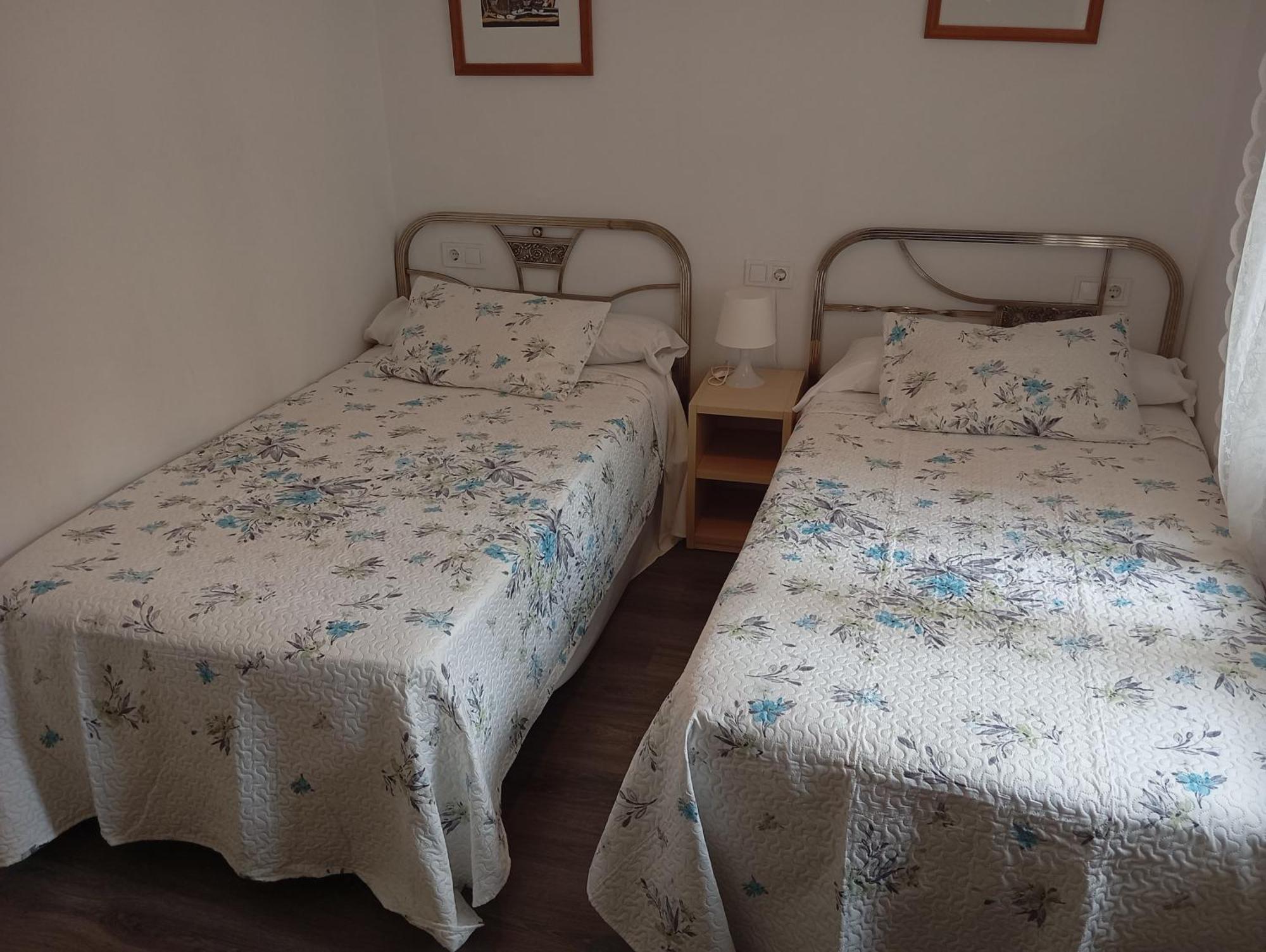 Bnap Gesta Apartment Oviedo Ngoại thất bức ảnh